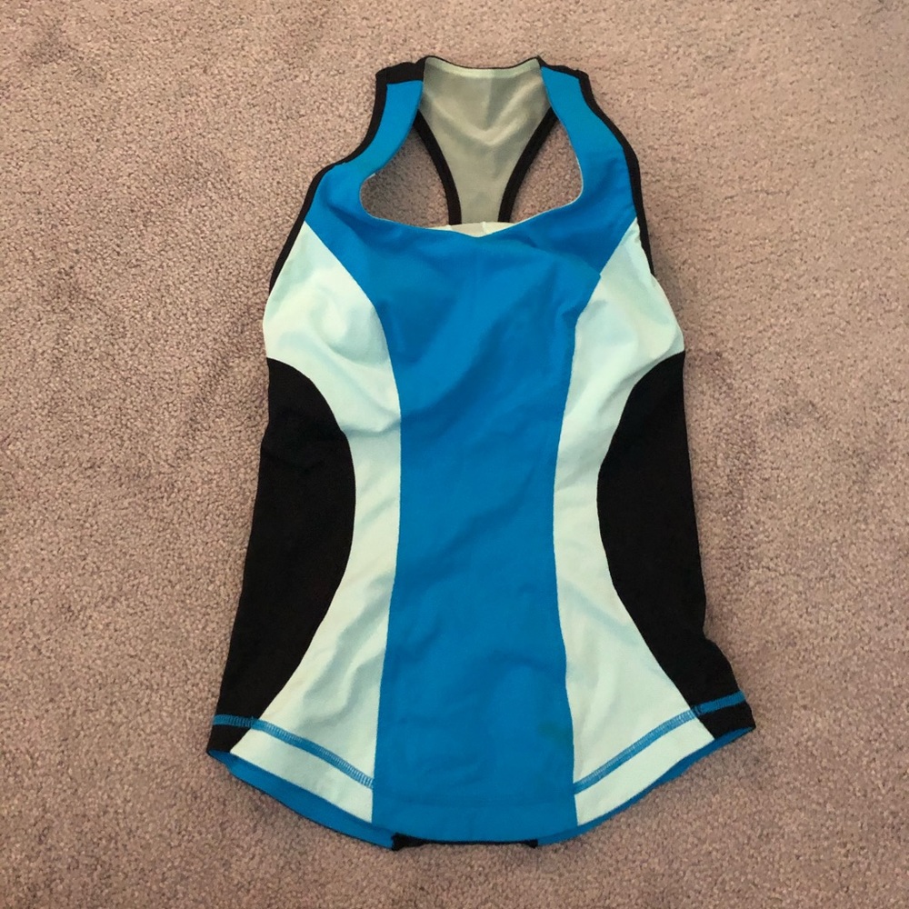 Lulu lemon workout tank size 2